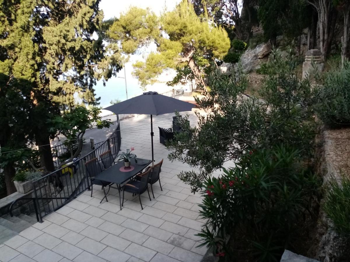Apartment Zizi Omiš Exterior foto
